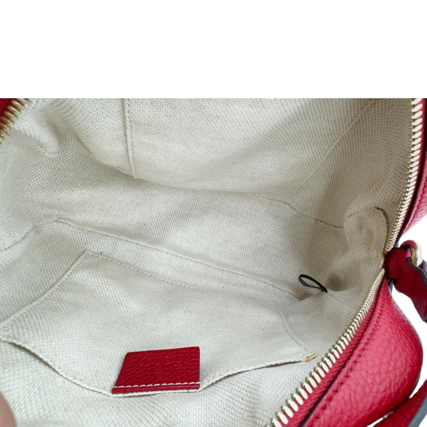 GUCCI Soho Disco Camera Leather Crossbody Bag Red 308364