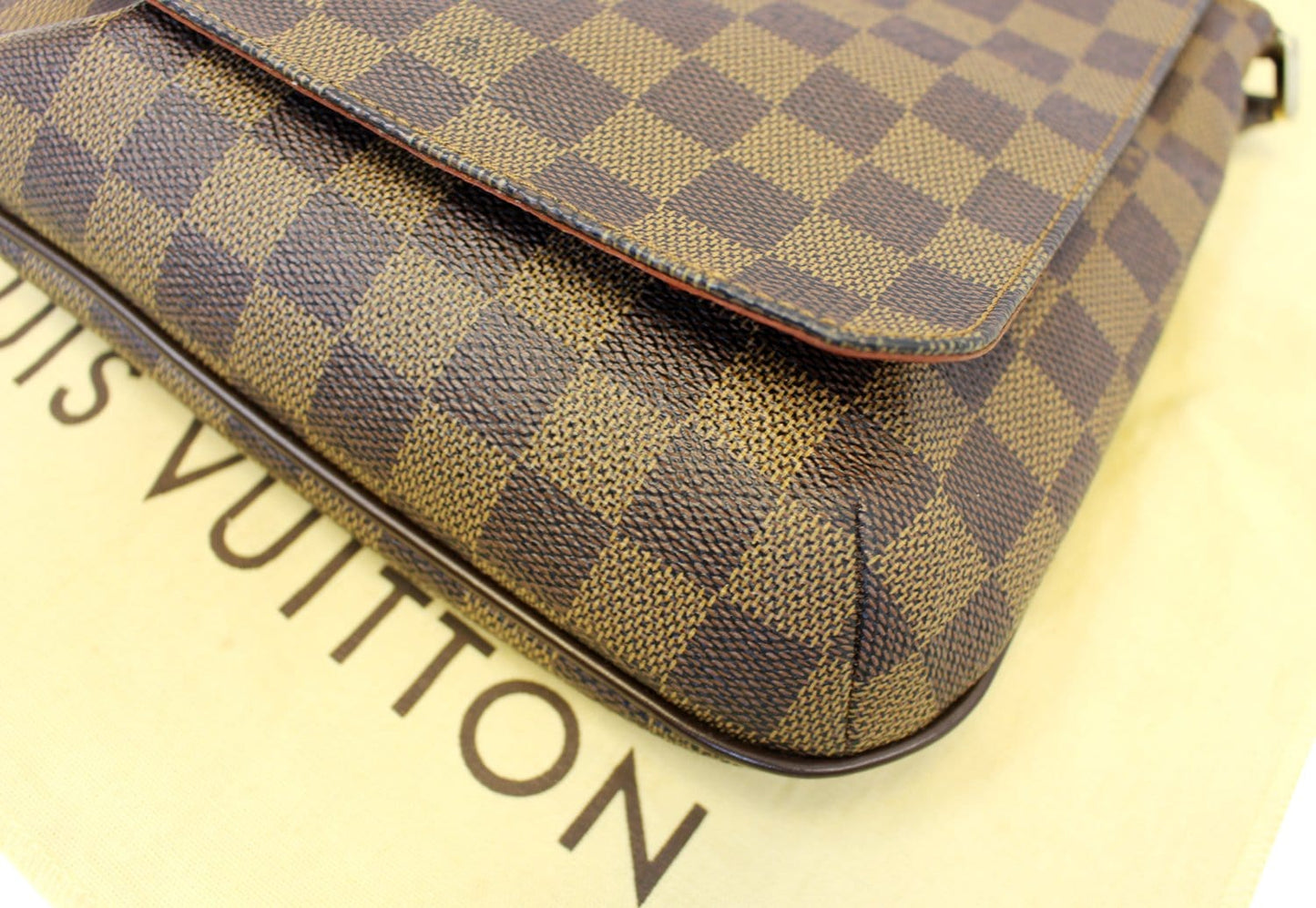 LOUIS VUITTON Damier Ebene Musette Salsa Crossbody Bag