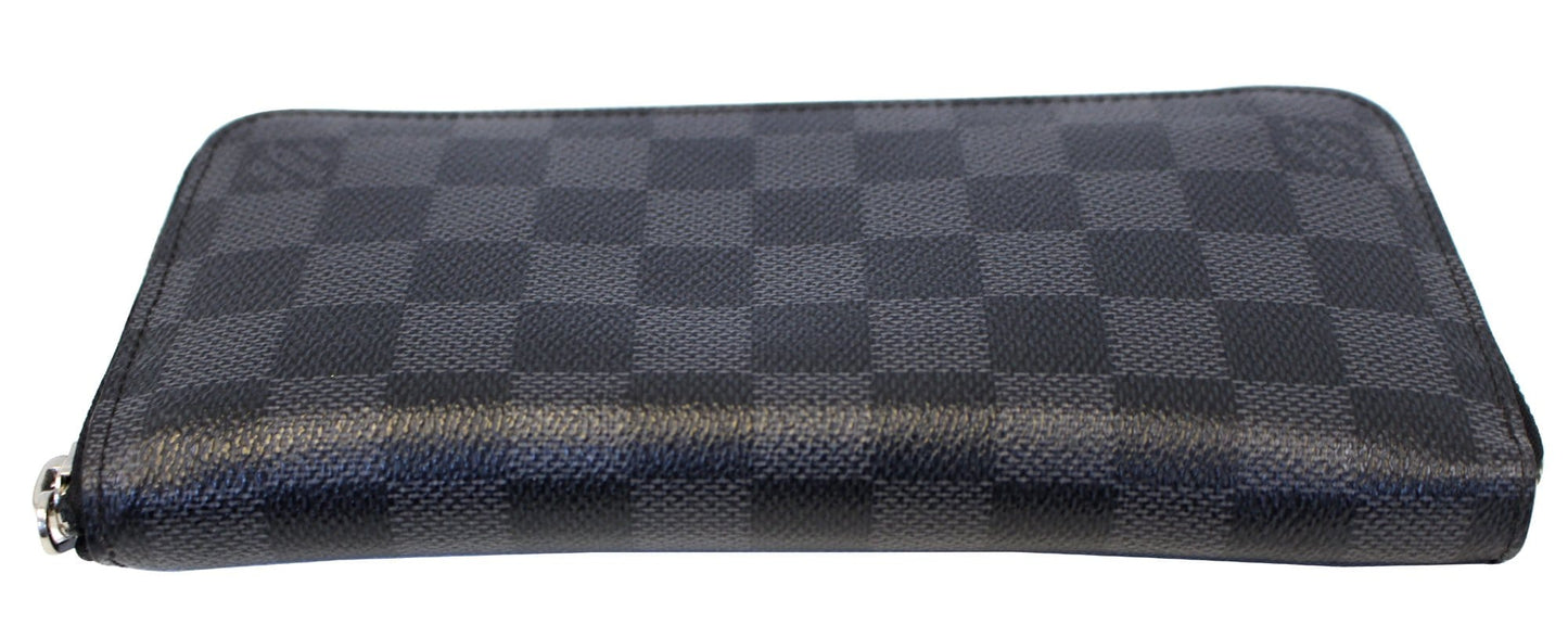 LOUIS VUITTON Damier Graphite Vertical Zippy Wallet