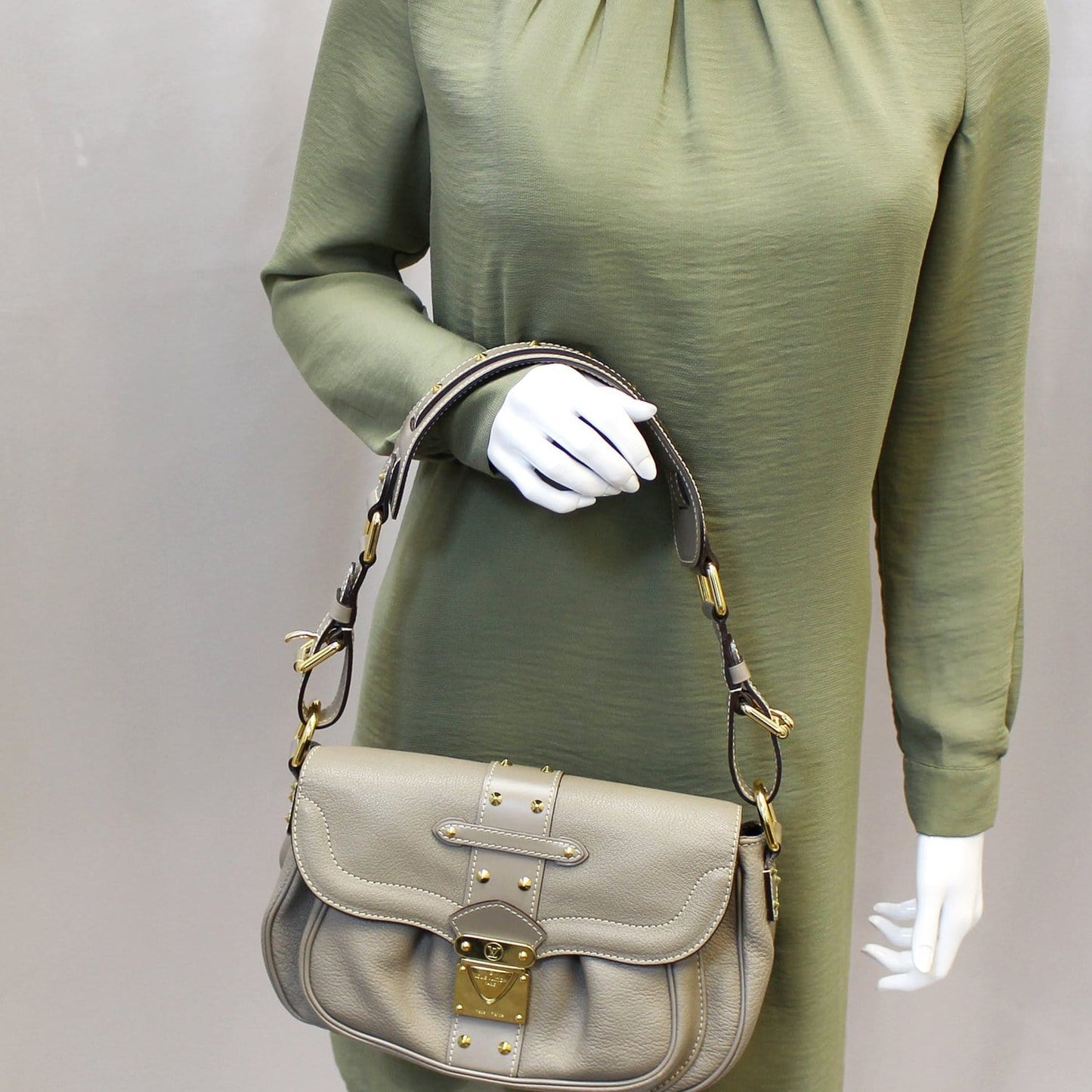 LOUIS VUITTON Verone Suhali Leather Le Confident Shoulder Bag - Sale