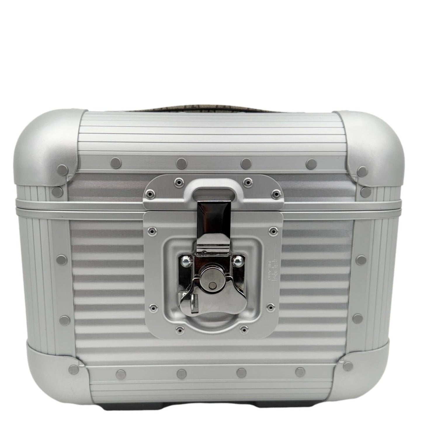 GUCCI Porter GG Supreme Monogram Vanity Case Silver 740505