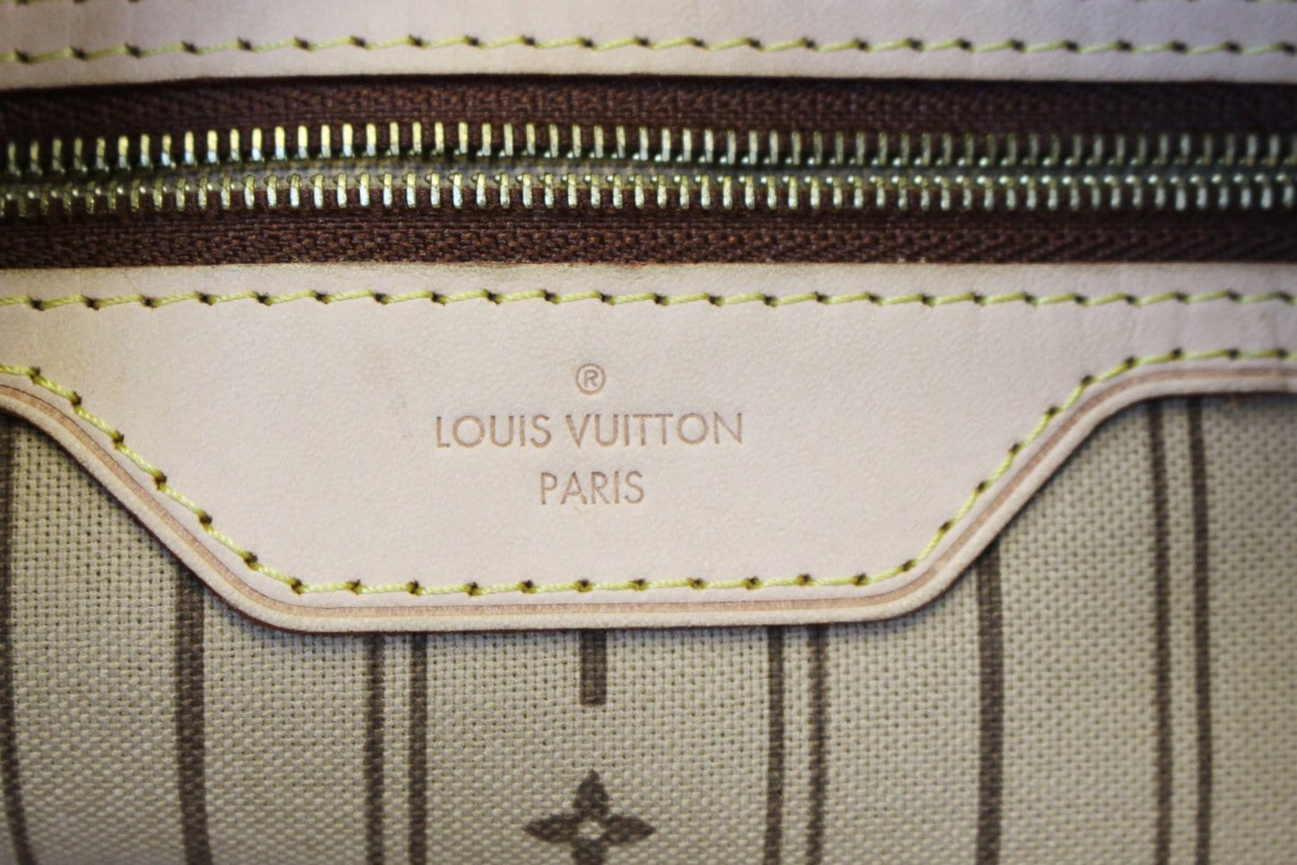 LOUIS VUITTON Monogram Canvas Delightful GM Shoulder Bag