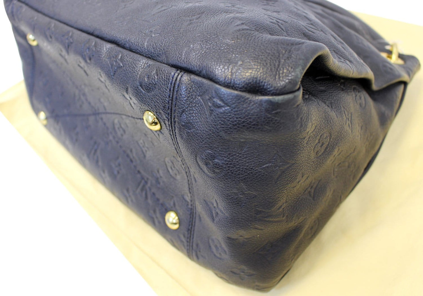 Louis Vuitton Empreinte Artsy MM Blue Infini Monogram Shoulder Bag