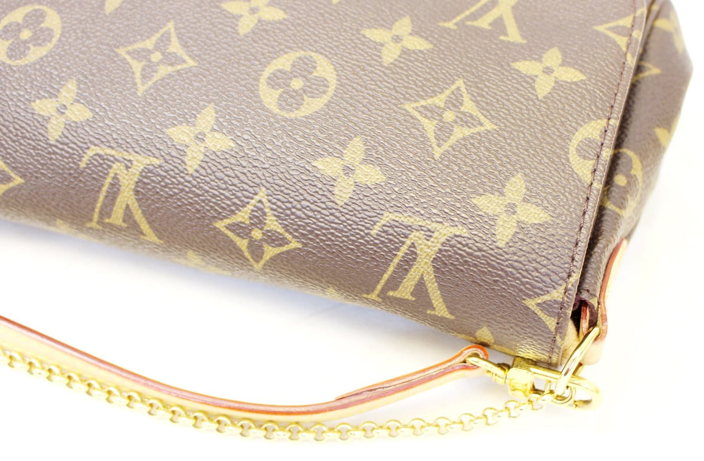 LOUIS VUITTON Monogram Canvas Favorite MM Crossbody Bag