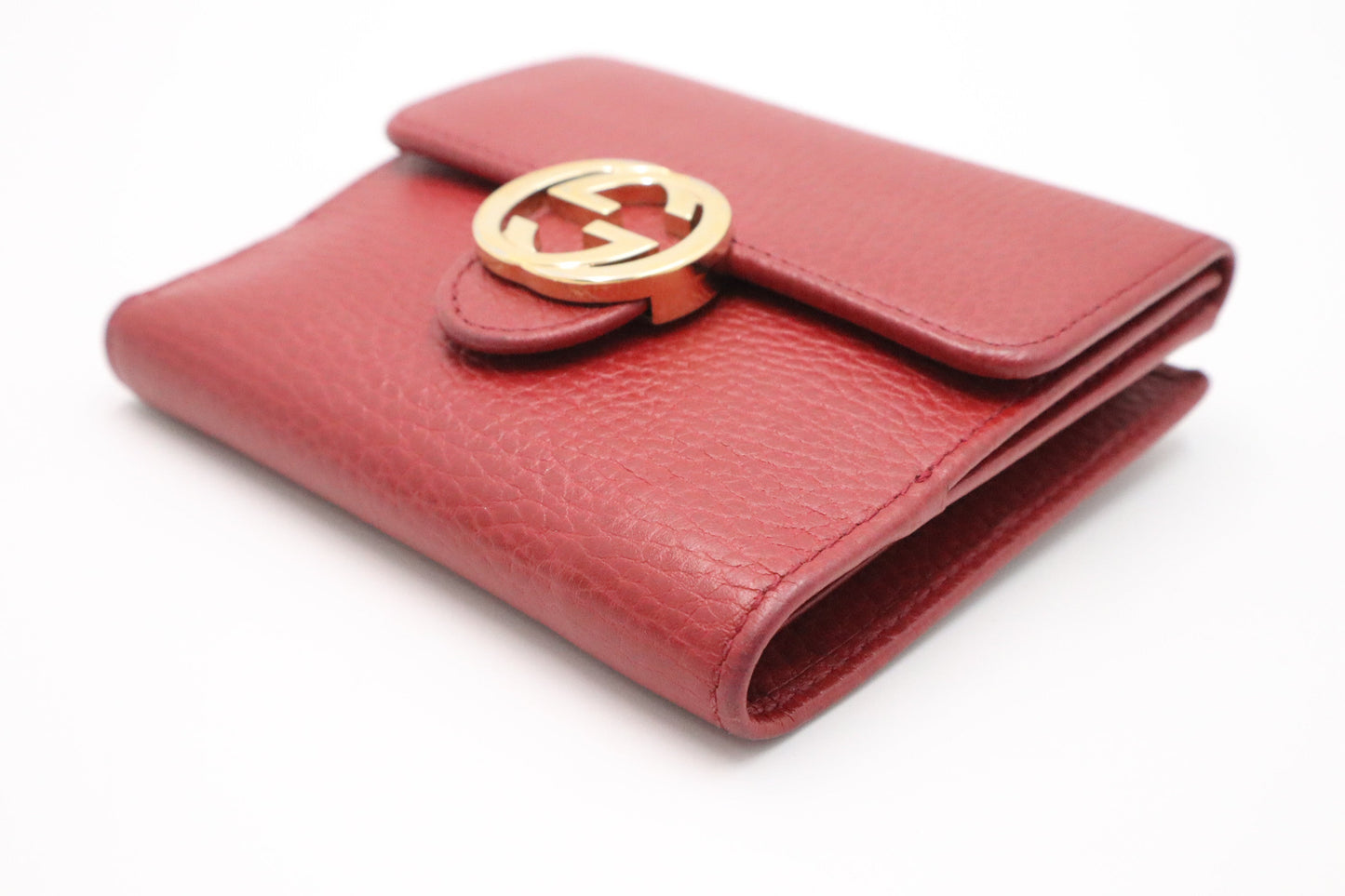 Gucci Interlocking G Bifold Wallet in Red Leather
