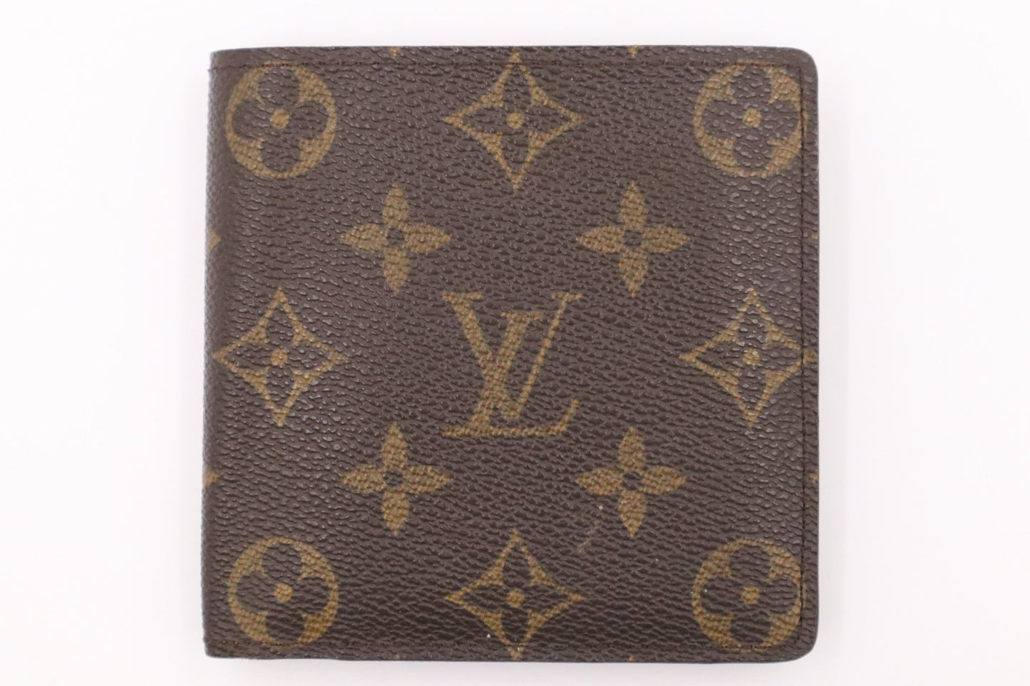 Louis Vuitton Bifold Wallet in Monogram Canvas