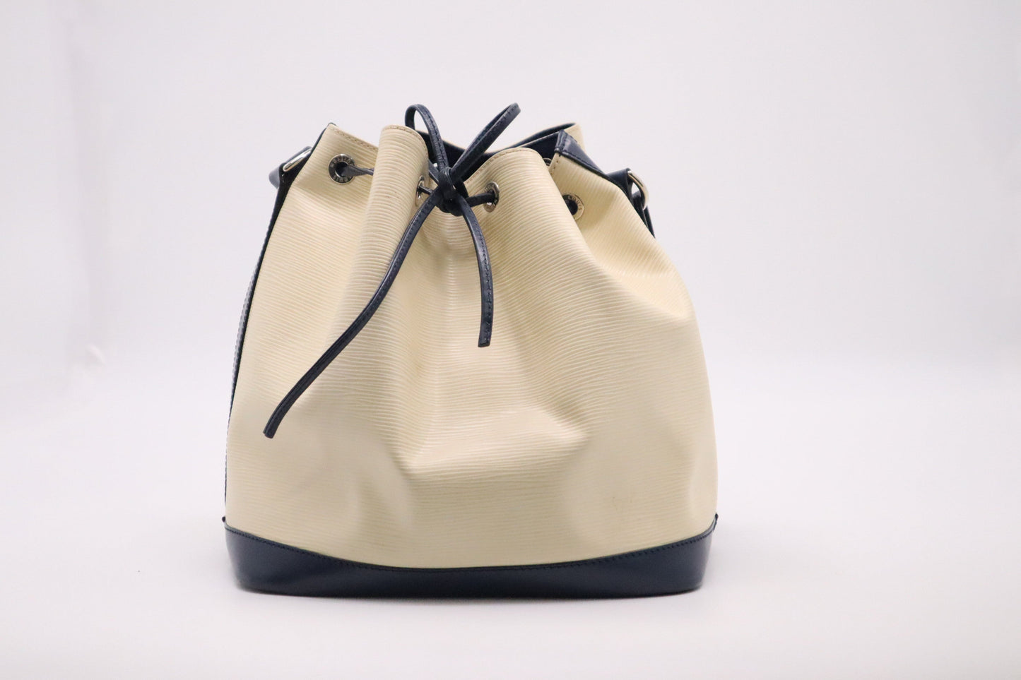 Louis Vuitton Petit Noe in Cream Epi Leather