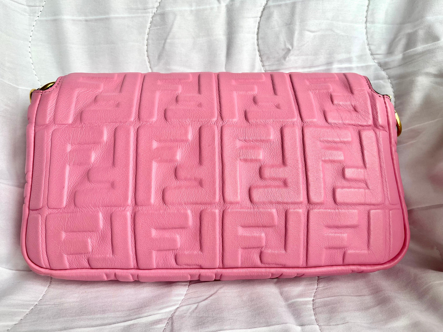 FENDI Baguette Pink Leather 3D FF Motif Crossbody bag