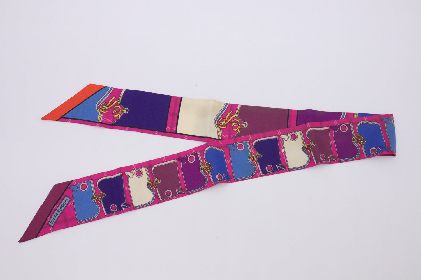 Hermes "Camails" Twilly in Fuchsia Silk