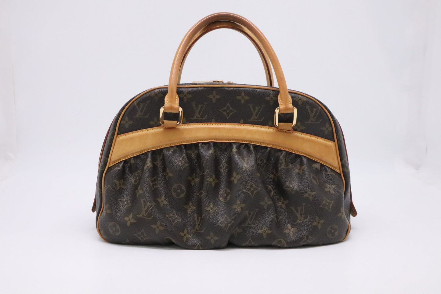 Louis Vuitton Mizi in Monogram Canvas