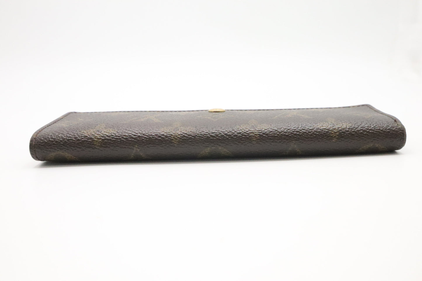 Louis Vuitton International Wallet in Monogram Canvas
