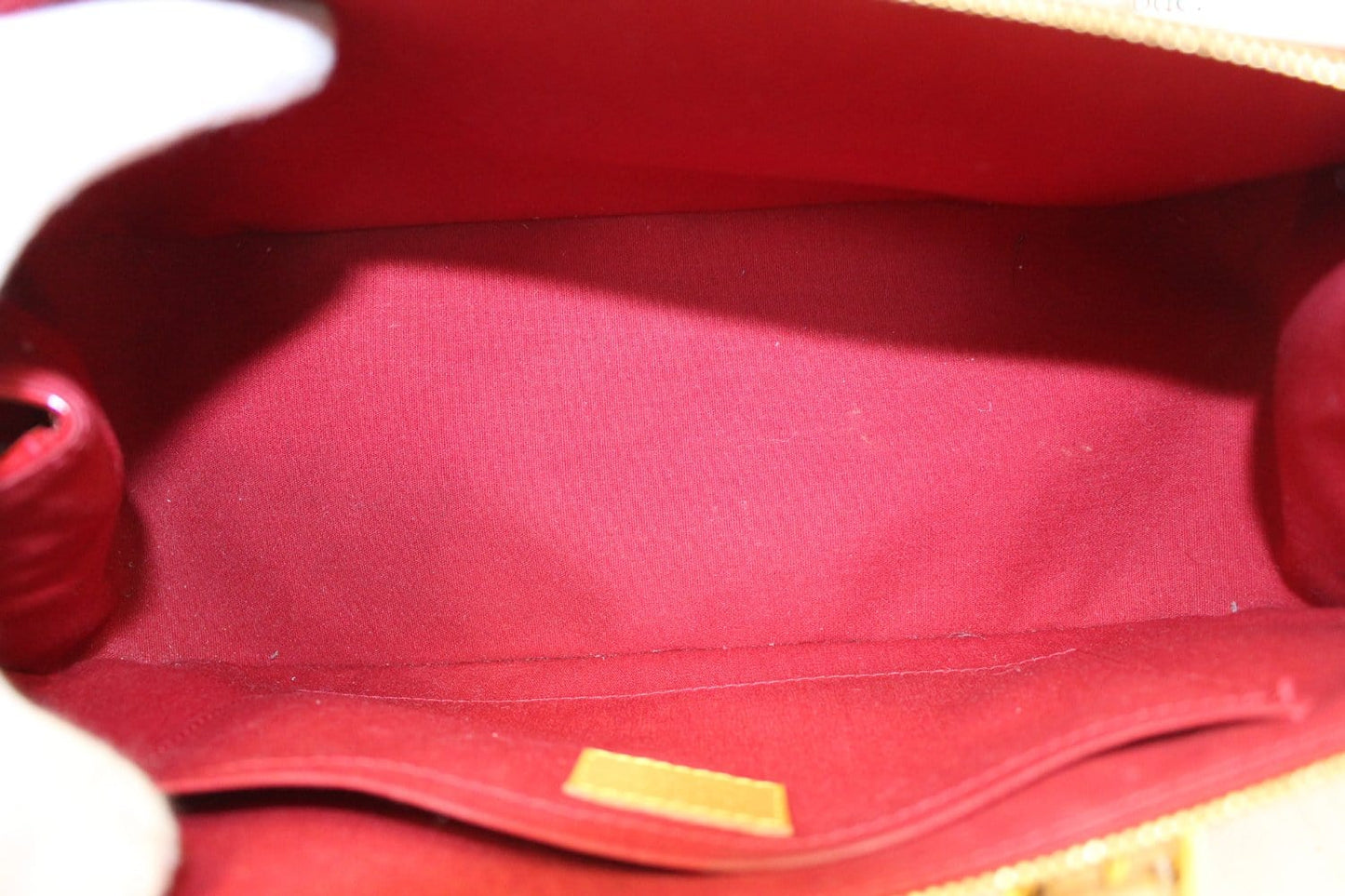 LOUIS VUITTON Monogram Vernis Rosewood Pomme D Amour Shoulder Bag