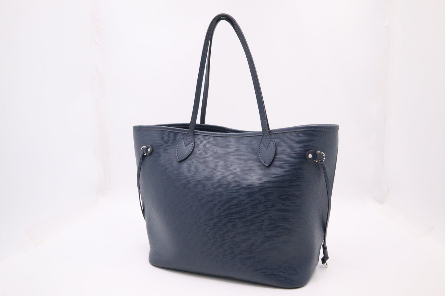 Louis Vuitton Neverfull MM in Blue Epi Leather