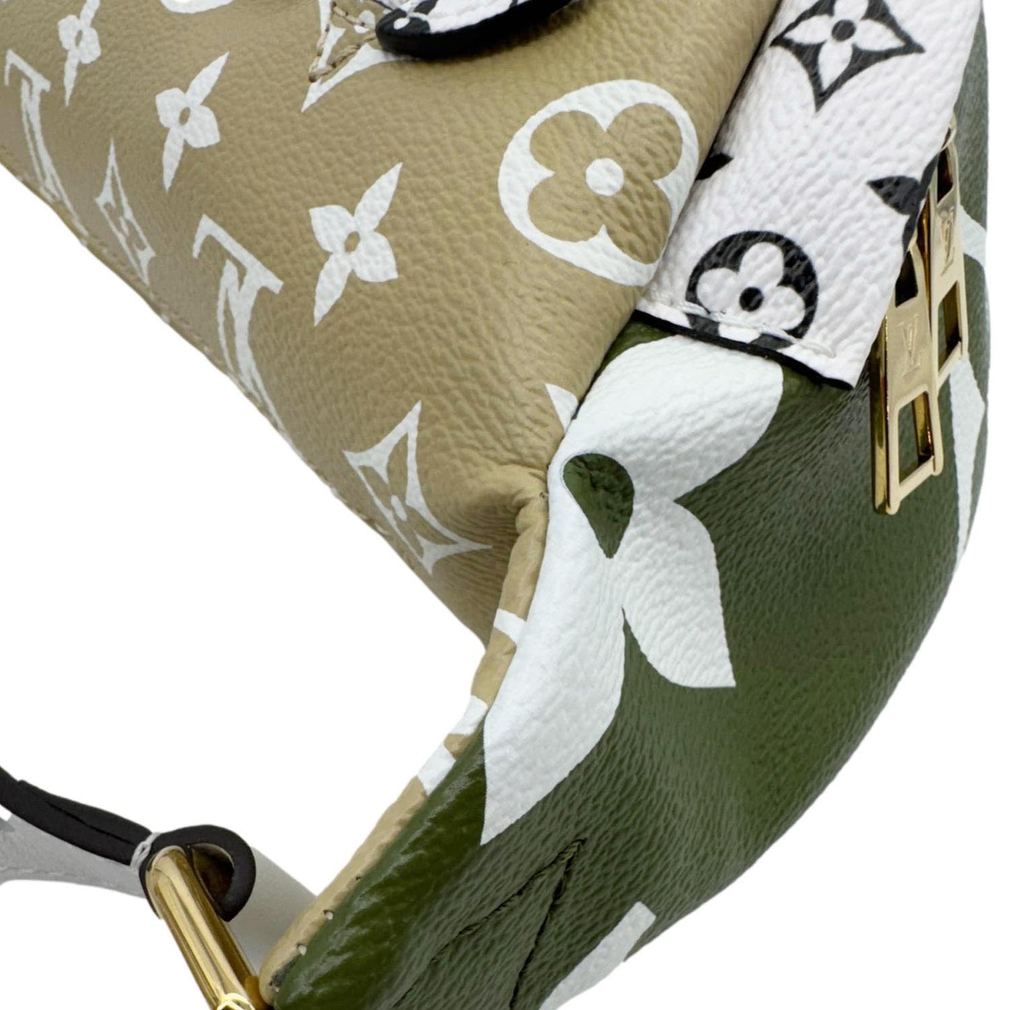 LOUIS VUITTON Monogram Giant Canvas Bumbag Kaki Beige