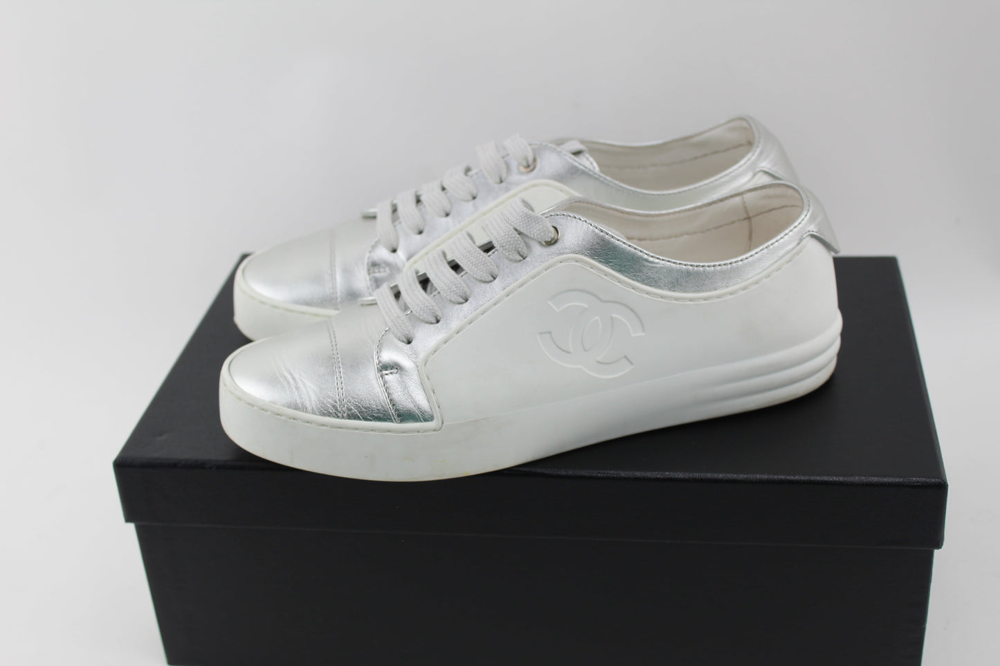 CHANEL  PVC TWO TONE SNEAKERS size 37