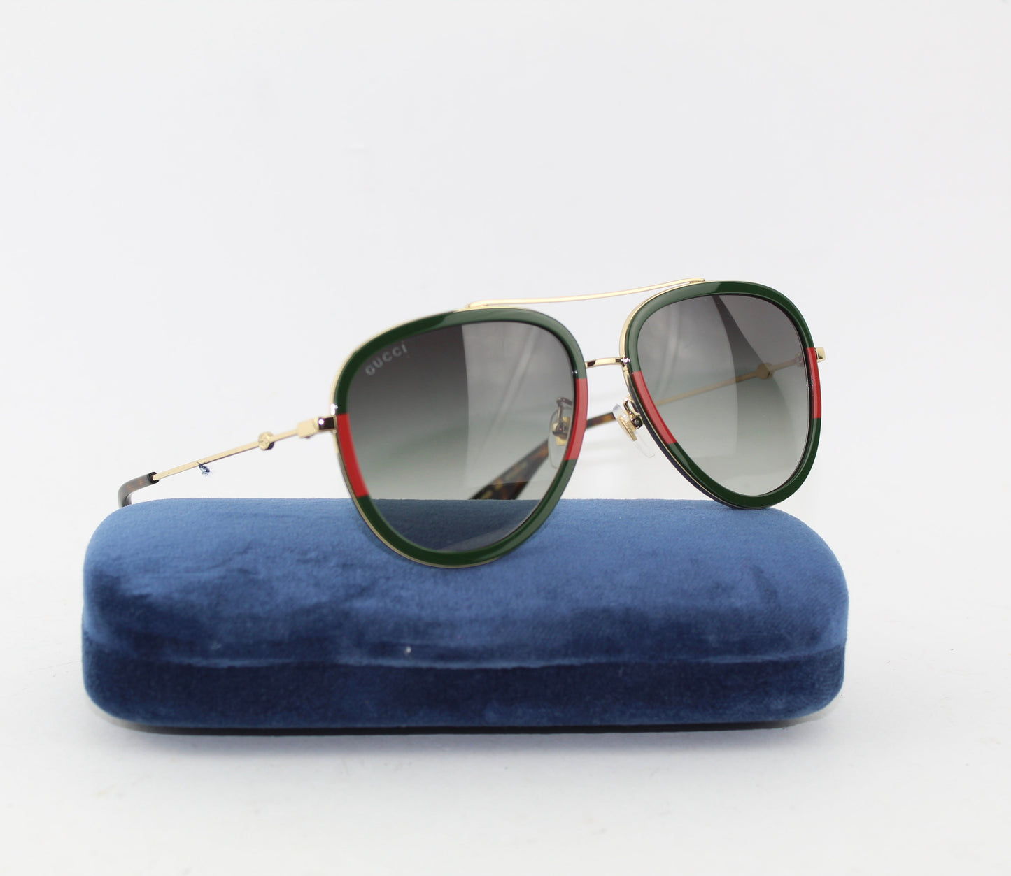 GUCCI  SUNGLASSES