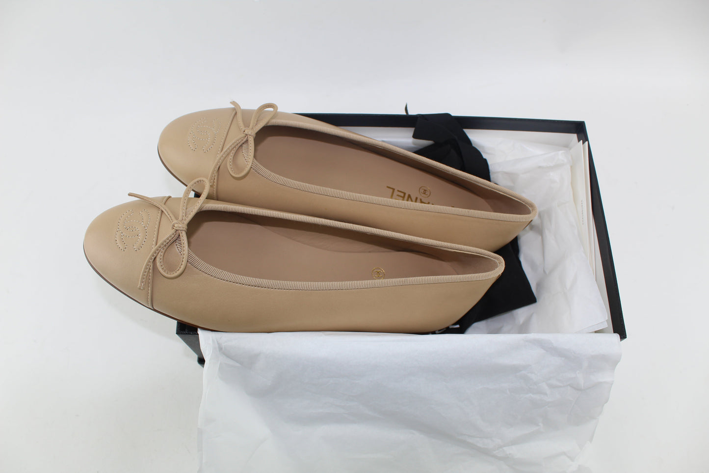 CHANEL BALLERINA FLATS SIZE 40
