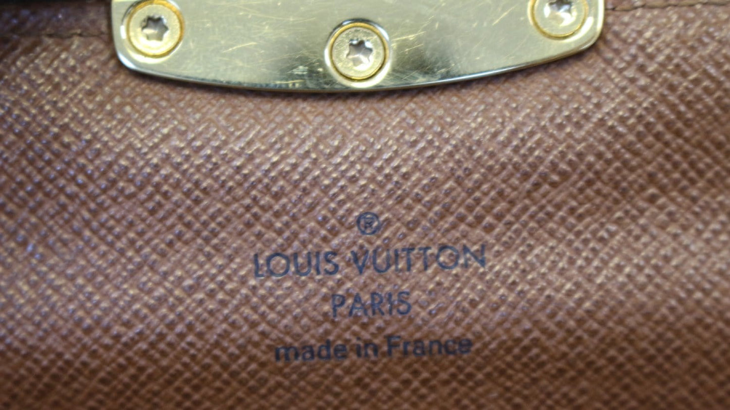 LOUIS VUITTON Monogram Canvas Sarah Etoile Wallet