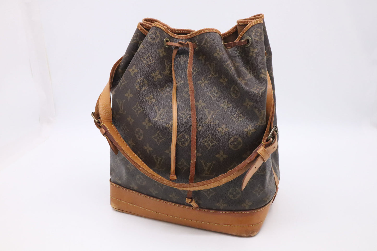 Louis Vuitton Noe in Monogram Canvas