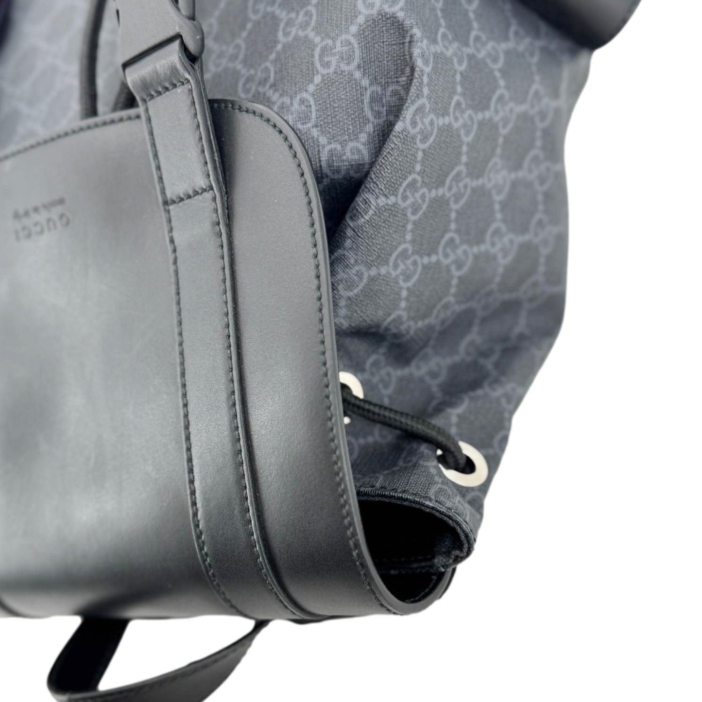 GUCCI GG Supreme Canvas Backpack Black 495563