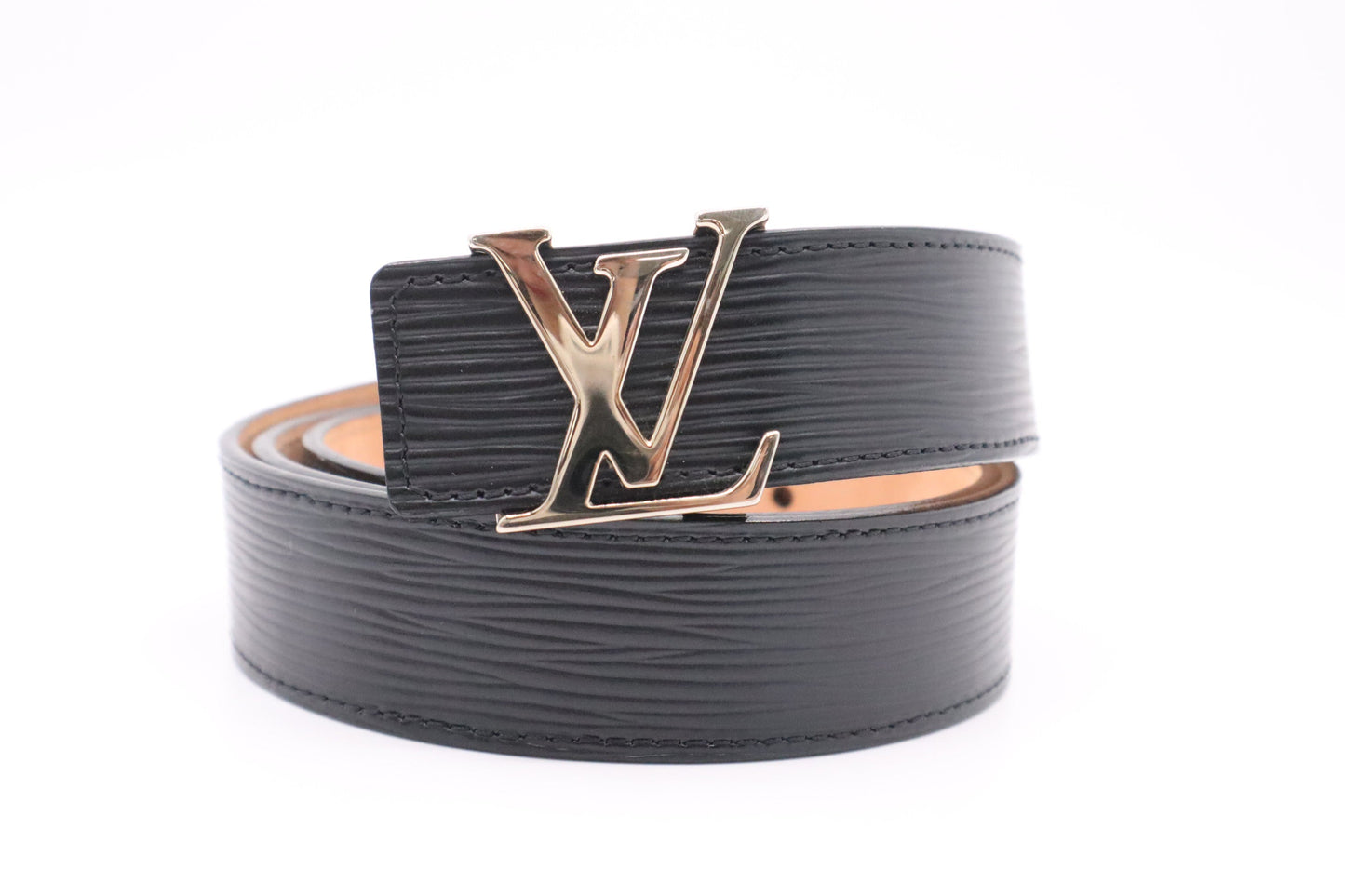 Louis Vuitton Belt in Black Epi Leather