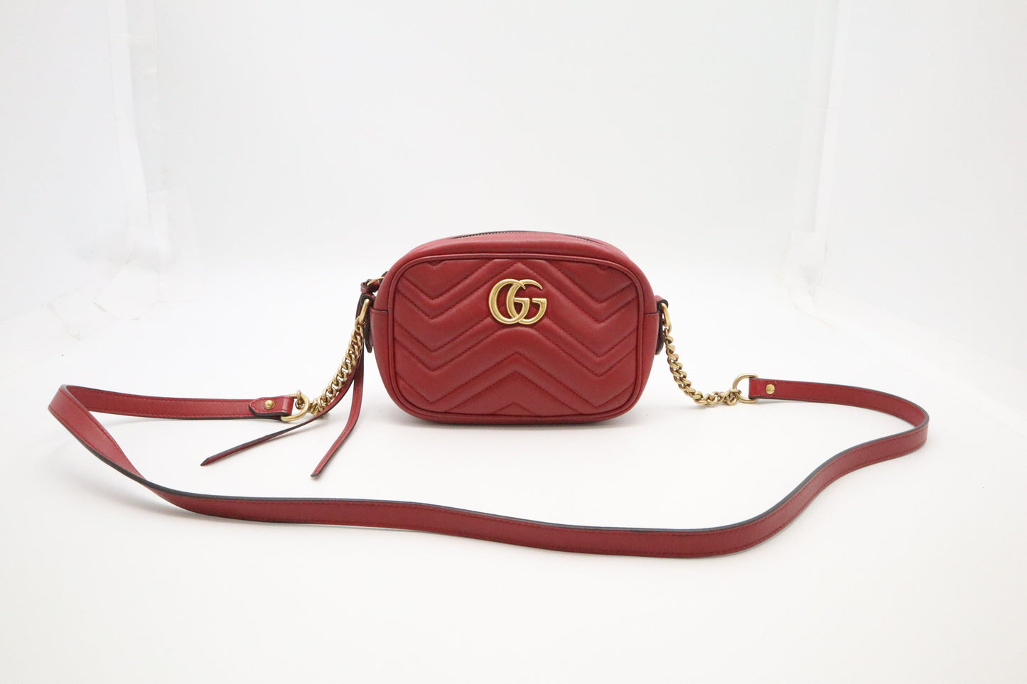 Gucci Marmont Mini Shoulder Bag in Red Leather