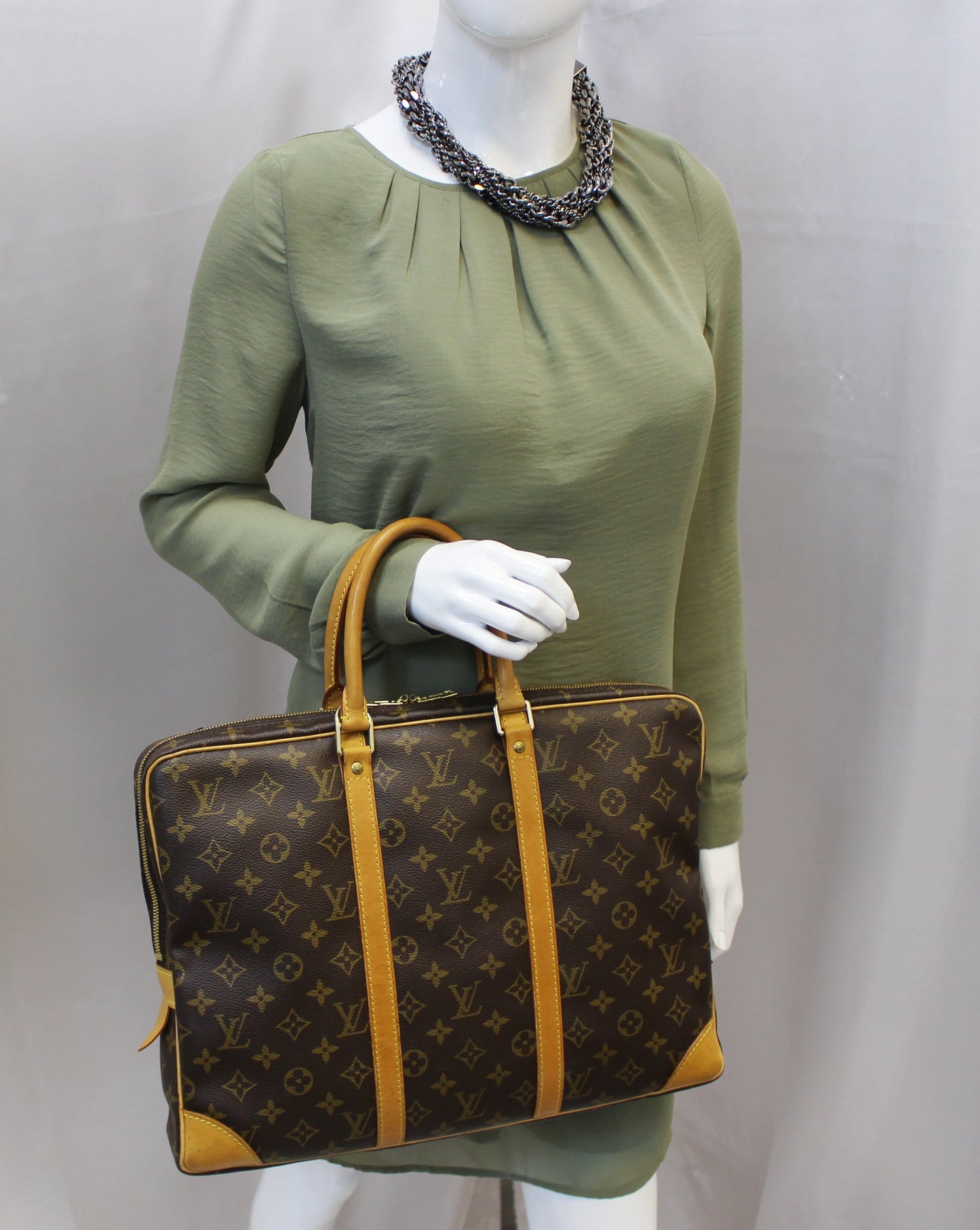 LOUIS VUITTON Porte Documents Voyage Monogram Canvas  Briefcase Bag