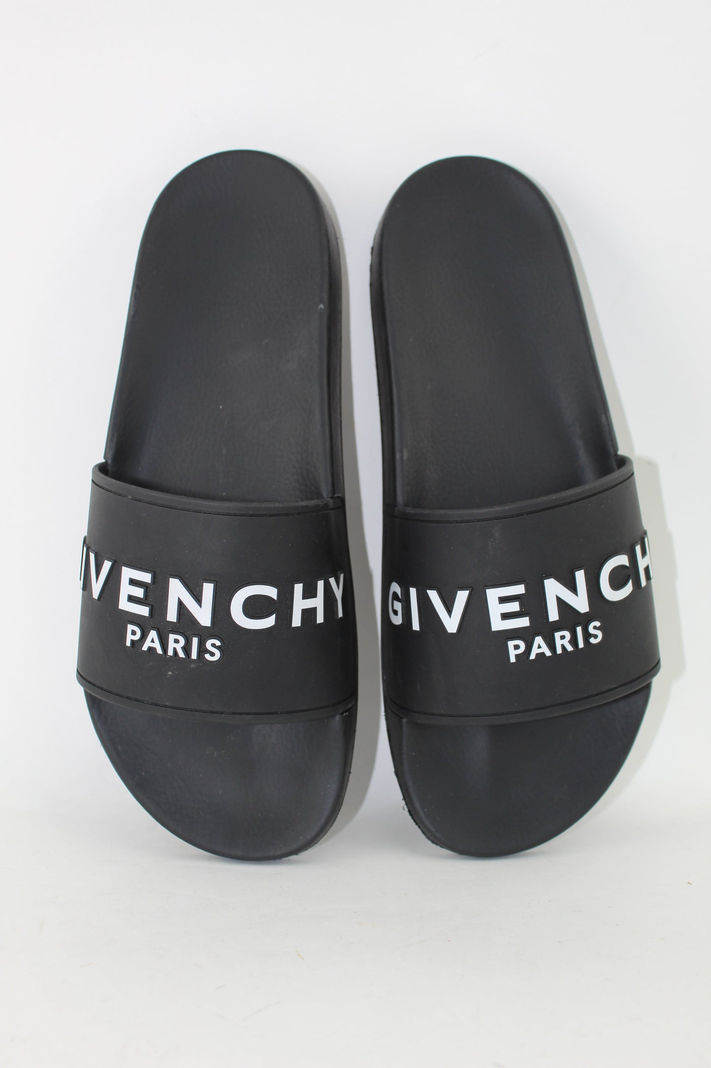 GIVENCHY SLIDES SIZE 39