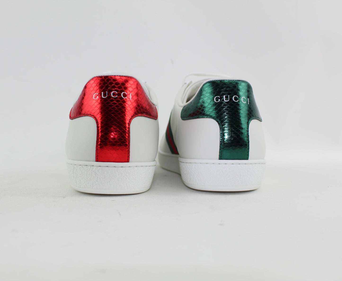 GUCCI  ACE EMBROIDERED SNEAKER SIZE 40
