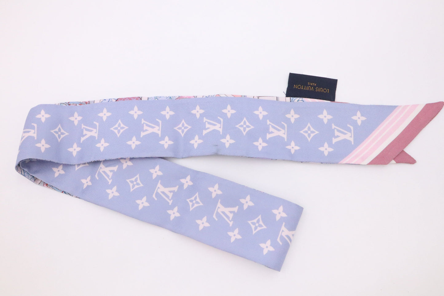 Louis Vuitton PrivÃ© Bandeau in Periwinkle and Pink Silk