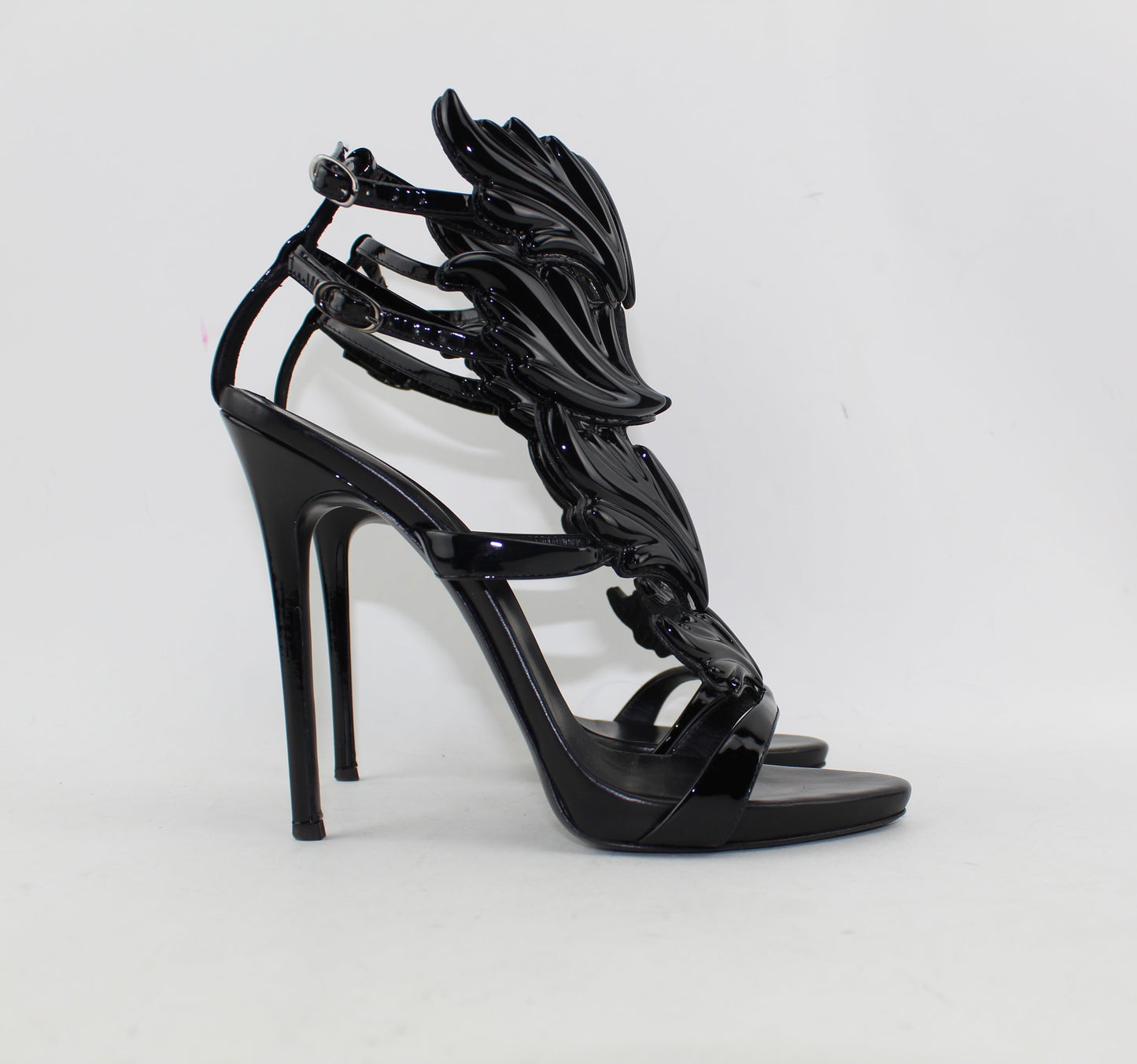 GIUSEPPE ZANOTTI CRUEL SUMMER SANDAL SIZE 39.5