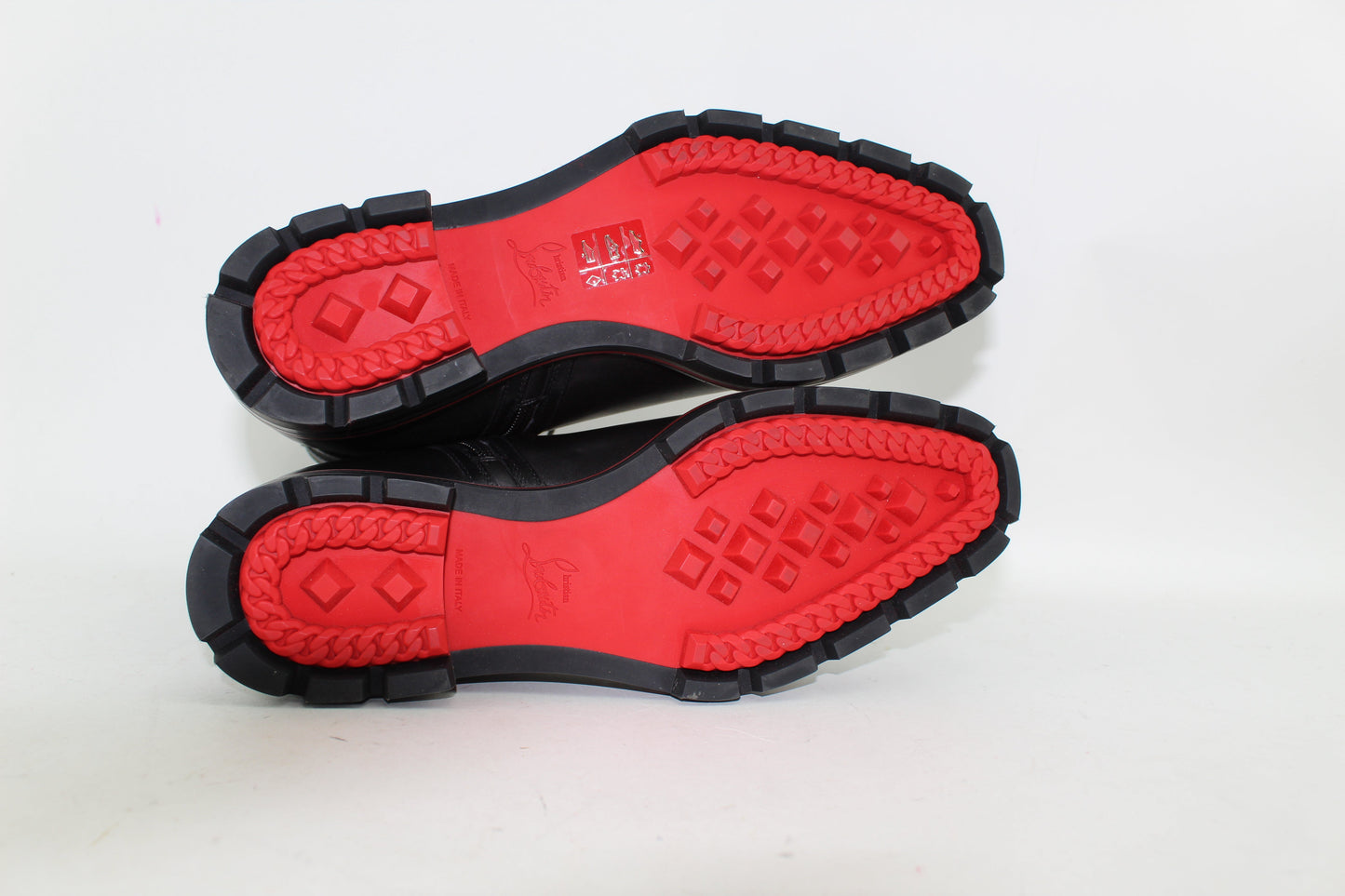 CHRISTIAN LOUBOUTIN MEN'S SAFACROC FLAT SIZE 39