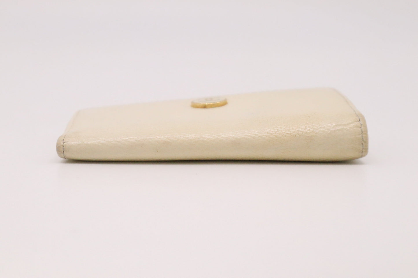 Chanel 6 Key Case in Cream Leather