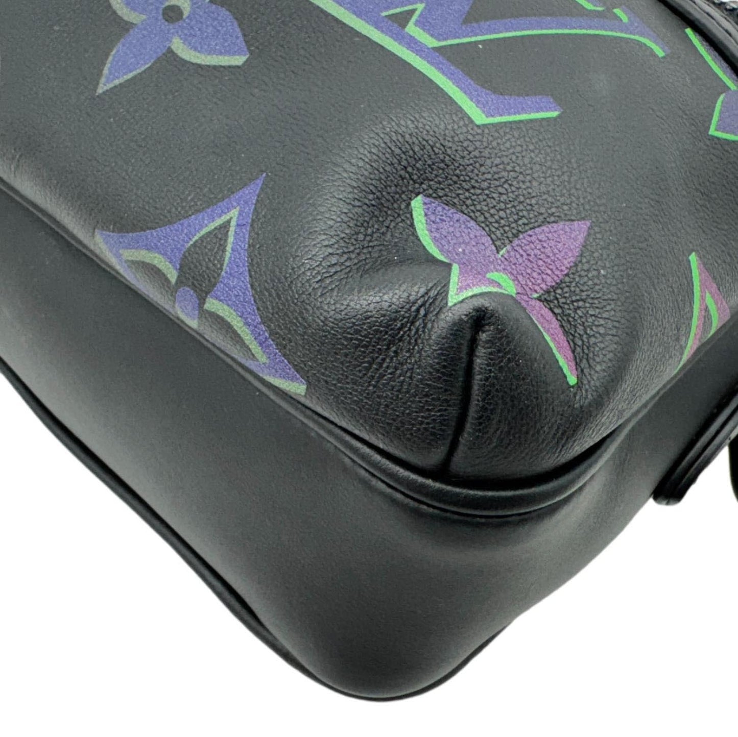 LOUIS VUITTON Comet PM Spotlight Monogram Giant Leather Messenger Bag Black