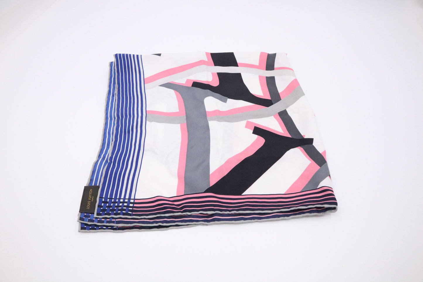 Louis Vuitton Scarf in Silk