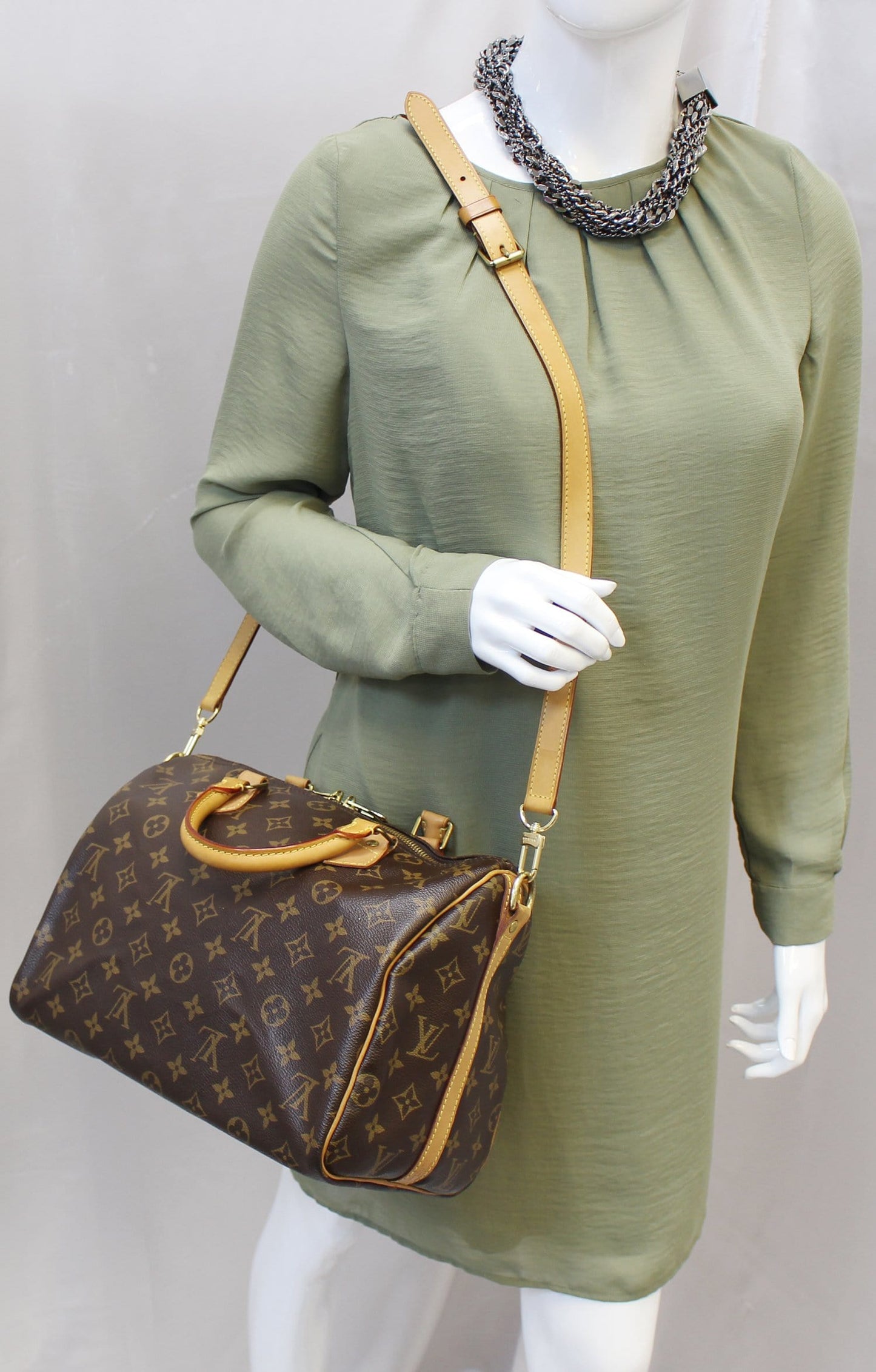 LOUIS VUITTON Speedy 30 Monogram Canvas  Bandouliere Satchel Bag