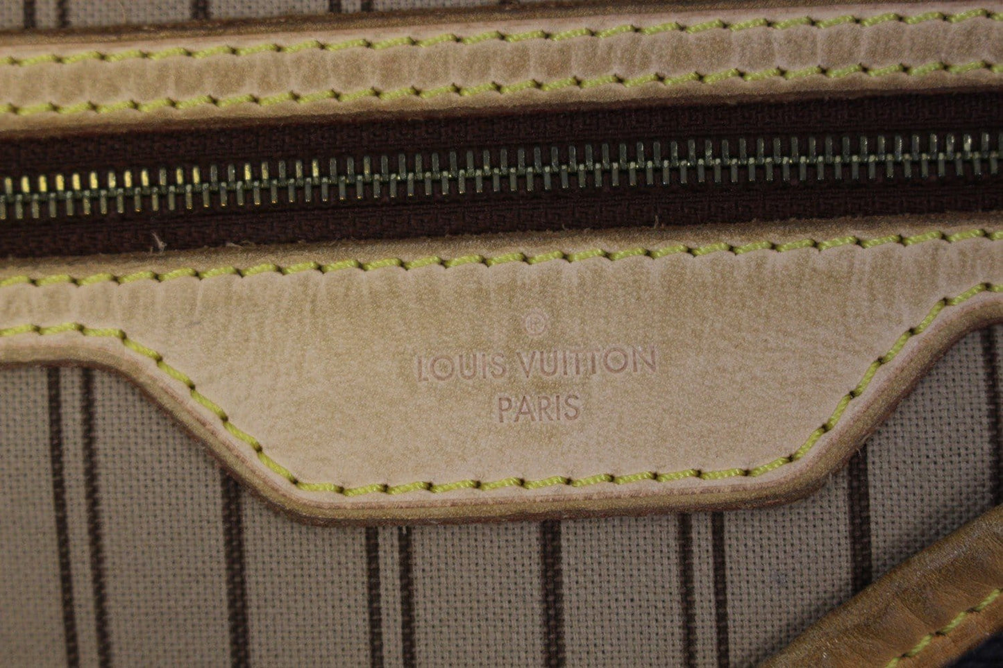 LOUIS VUITTON Monogram Canvas Delightful MM Shoulder Bag