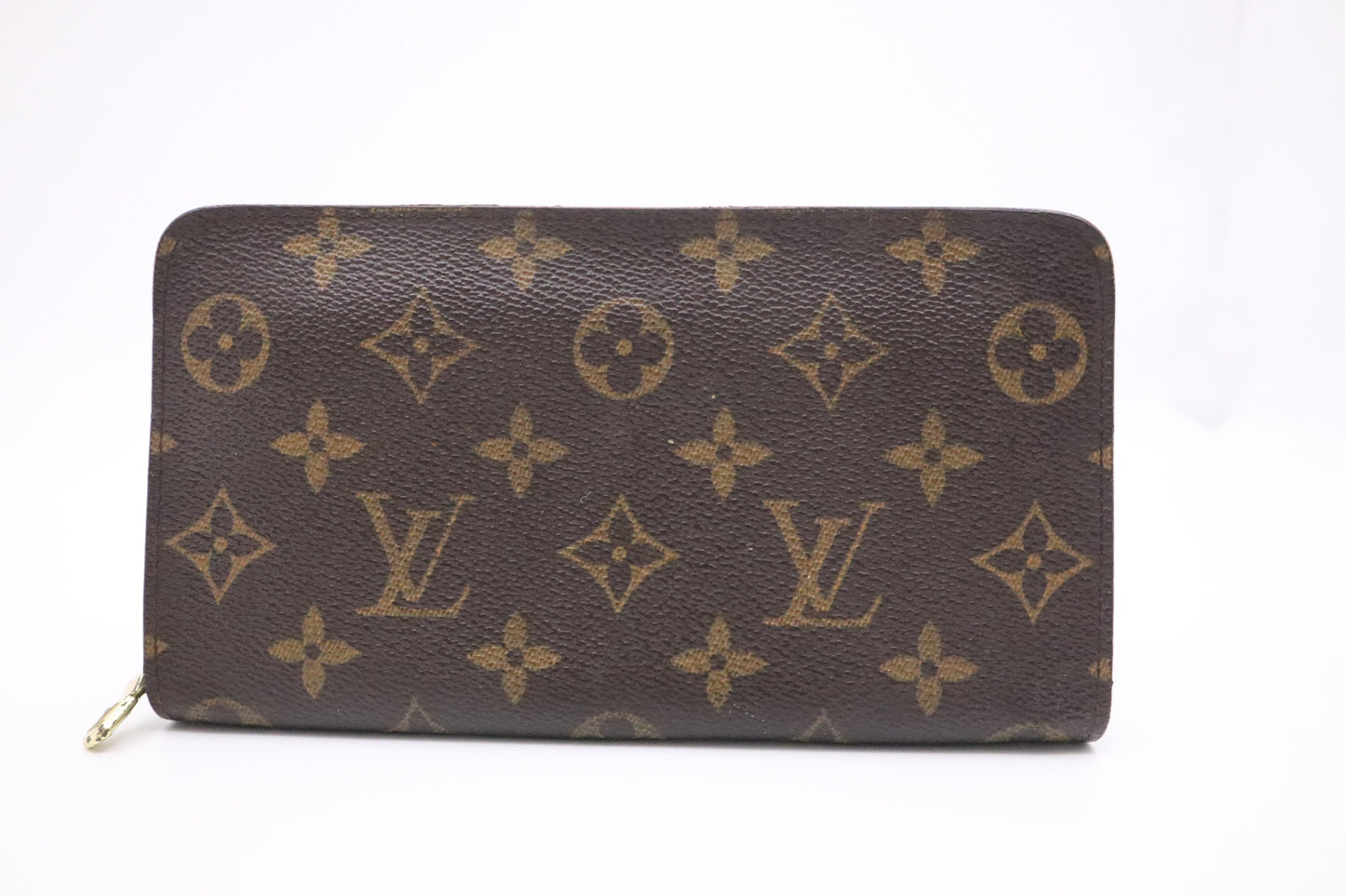 Louis Vuitton Long Zippy Wallet in Monogram Canvas