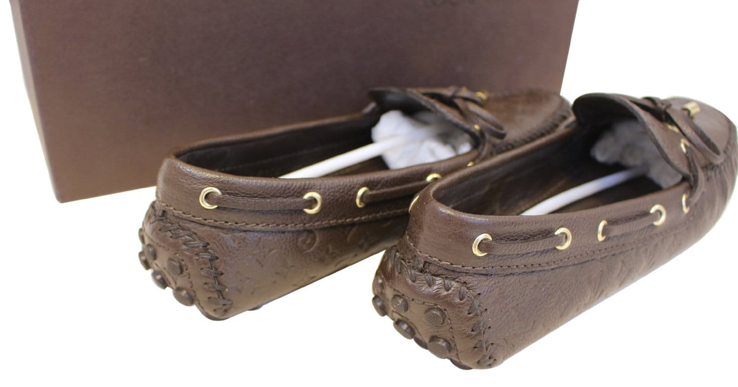 LOUIS VUITTON Gloria Flat Loafers Monogram Embossed Size 37
