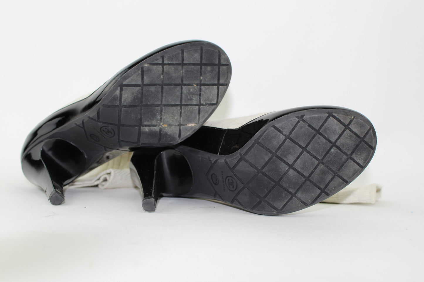 CHANEL BLACK PATENT LEATHER KNIT SOCK BOOTIES SIZE 37.5