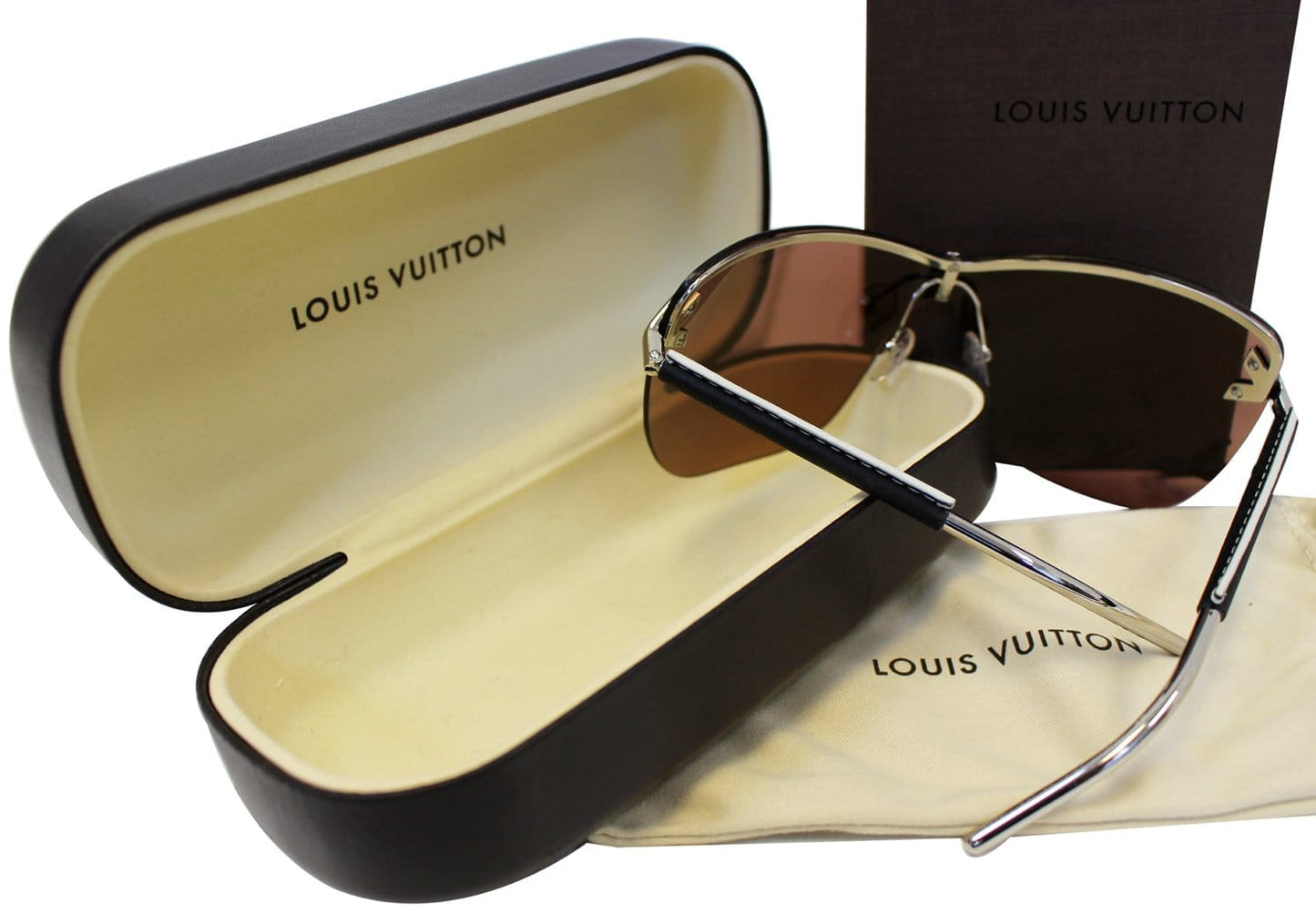 LOUIS VUITTON V Mask Sunglasses