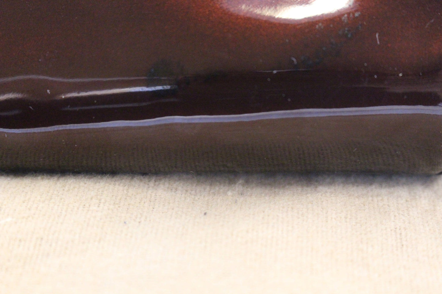 LOUIS VUITTON Sobe Pochette Vernis Rouge Fauviste Clutch Bag