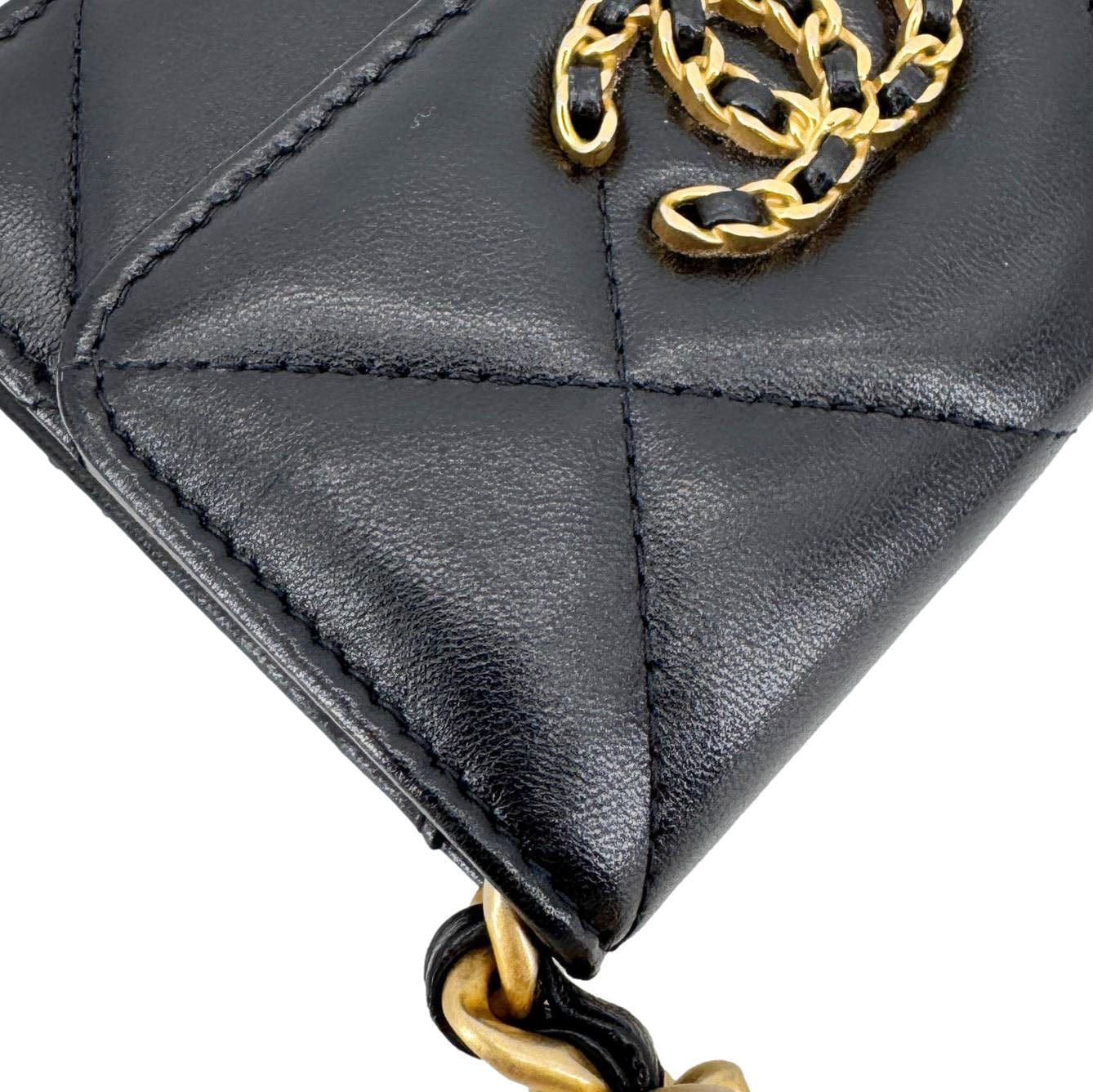 CHANEL 19 Flap Coin Purse Quilted Leather Chain Shoulder Bag Black