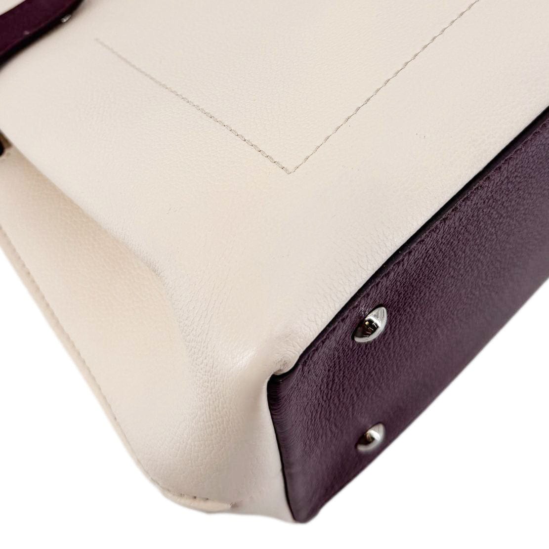 LOUIS VUITTON Lockme Day Calfskin Leather Tote Bag Cream