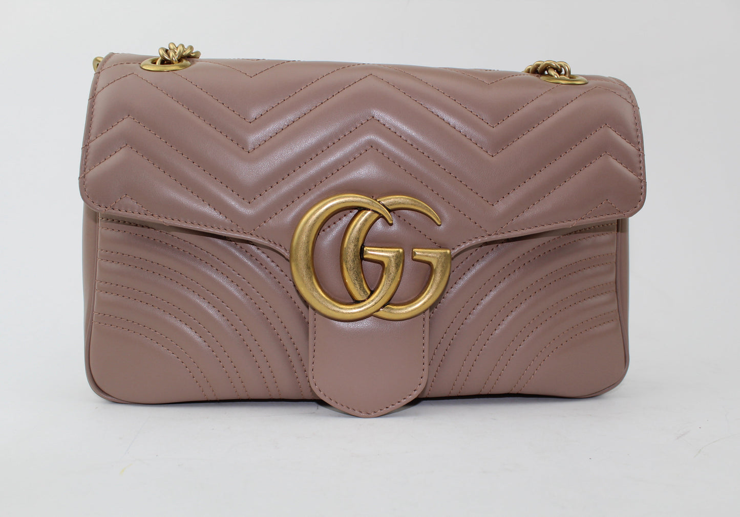 GUCCI GG MARMONT MEDIUM MATELASSÉ SHOULDER BAG