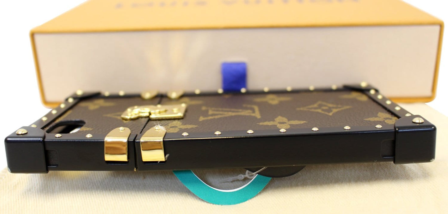 LOUIS VUITTON Eye-Trunk Monogram Eclipse IPhone 7 Case Brown  - Final Sale