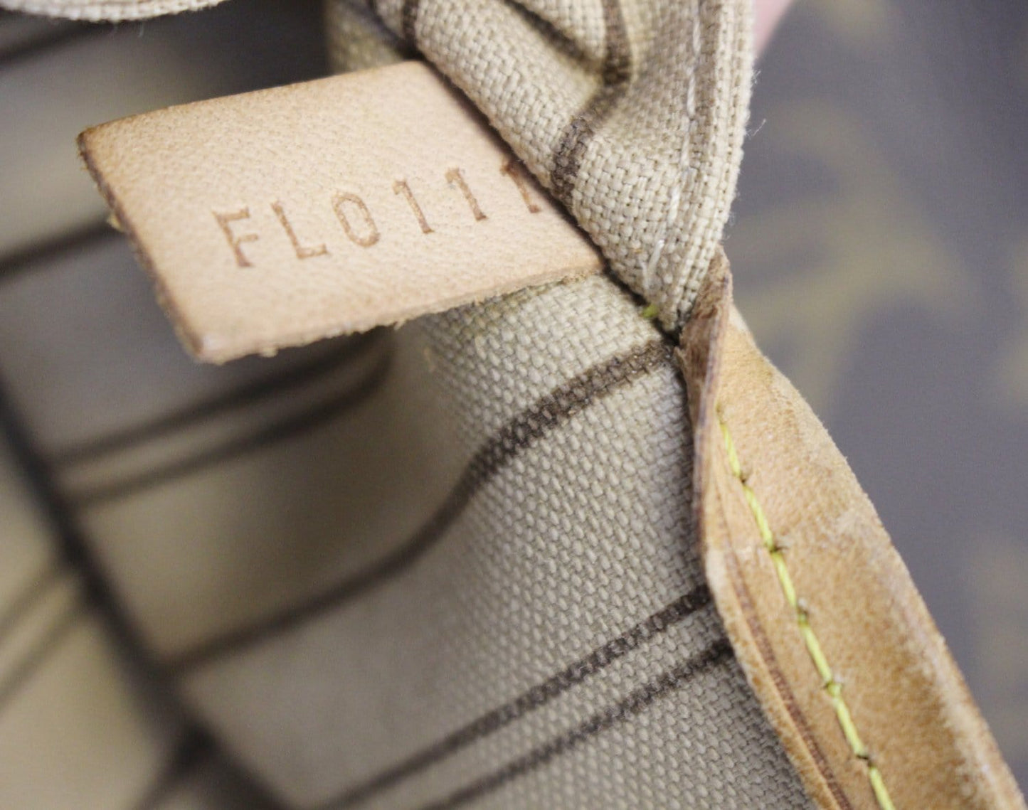 LOUIS VUITTON Neverfull GM Monogram Canvas Shoulder Bag