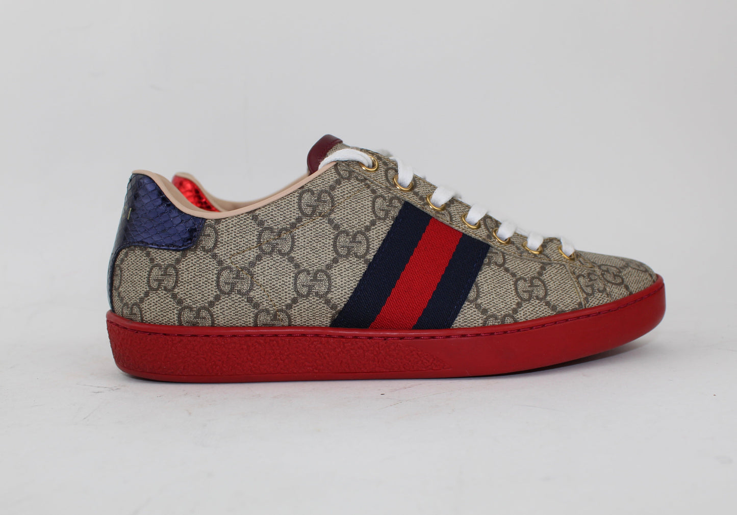 GUCCI ACE GG SUPREME SNEAKER