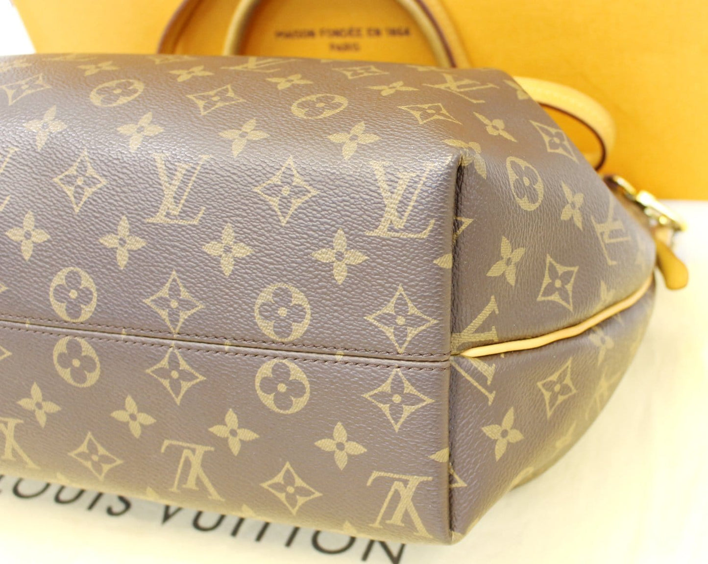 LOUIS VUITTON Monogram Canvas Turenne MM 2 Way Shoulder Handbag