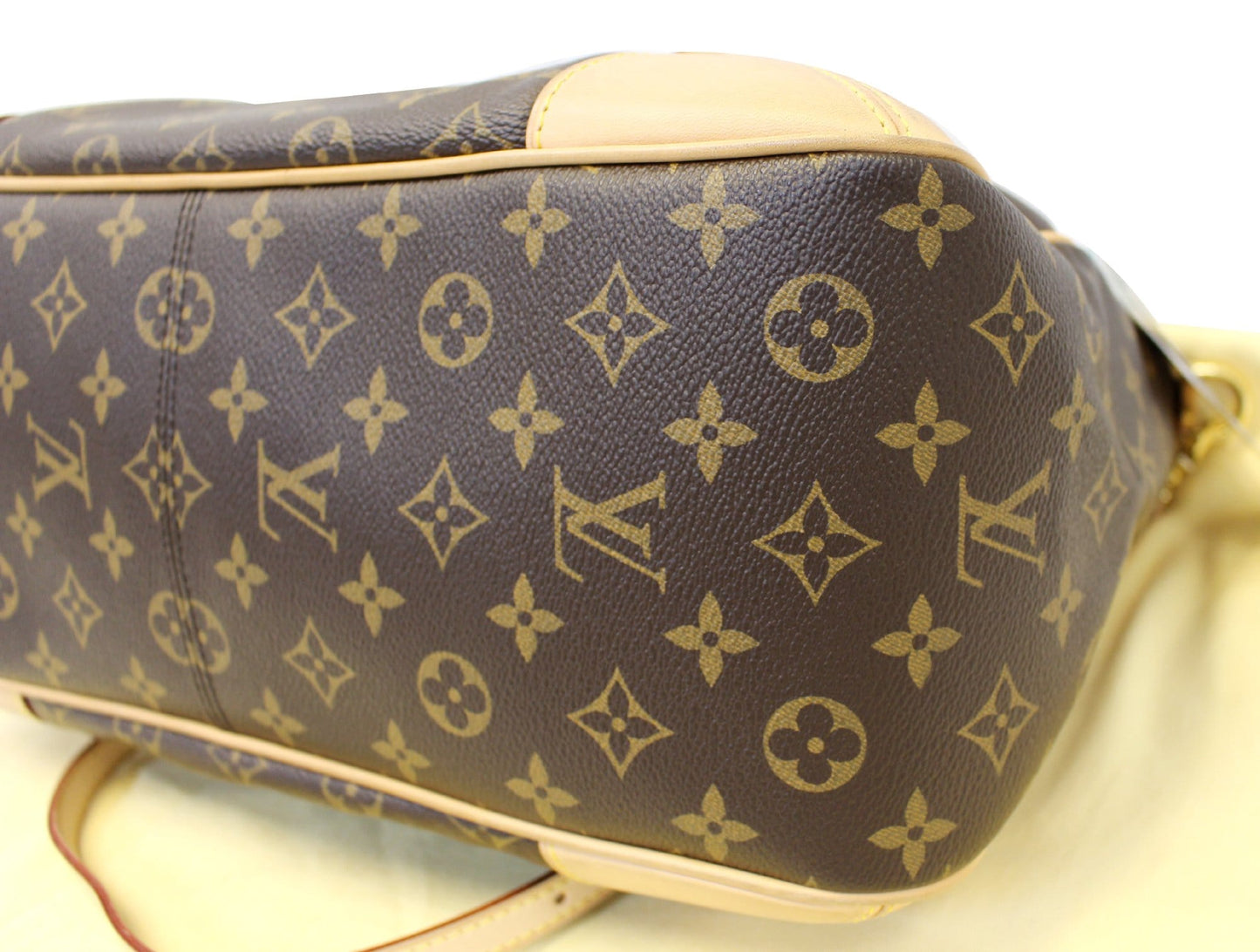 LOUIS VUITTON Estrela MM Monogram Canvas Brown Shoulder Bag